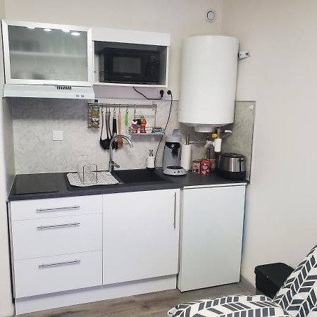 Joli Petit Studio Au Centre De Carry Le Rouet Apartman Kültér fotó