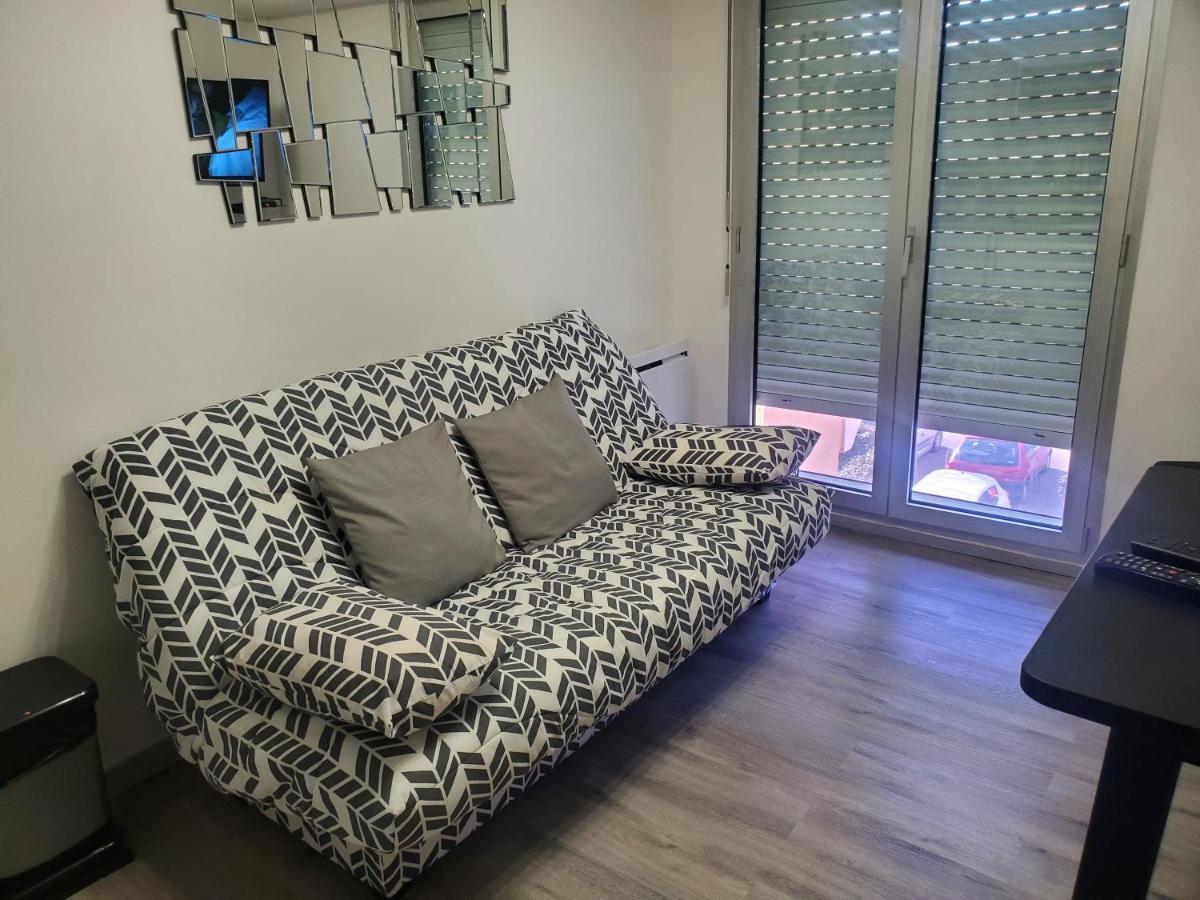 Joli Petit Studio Au Centre De Carry Le Rouet Apartman Kültér fotó